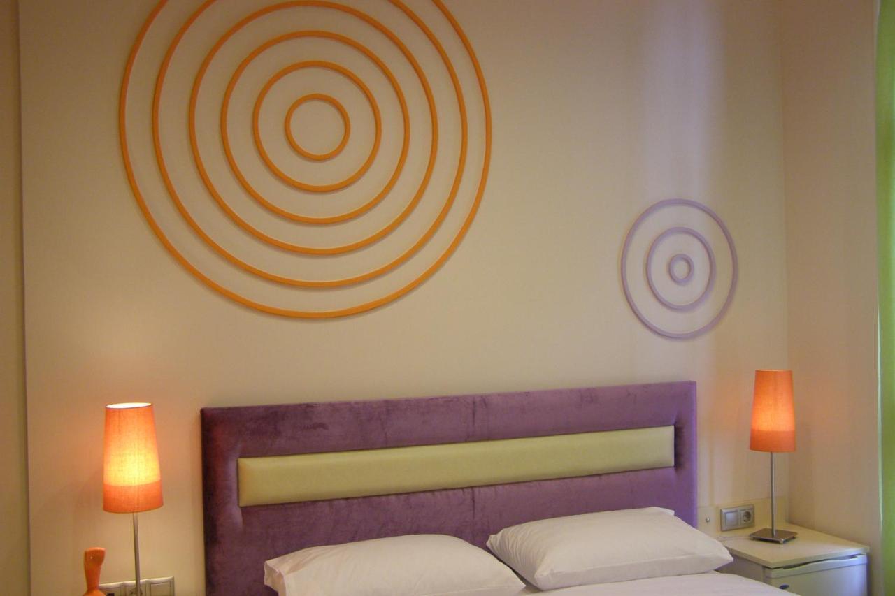 Room "Frog" In A Neoclasical House Kastoria Bagian luar foto